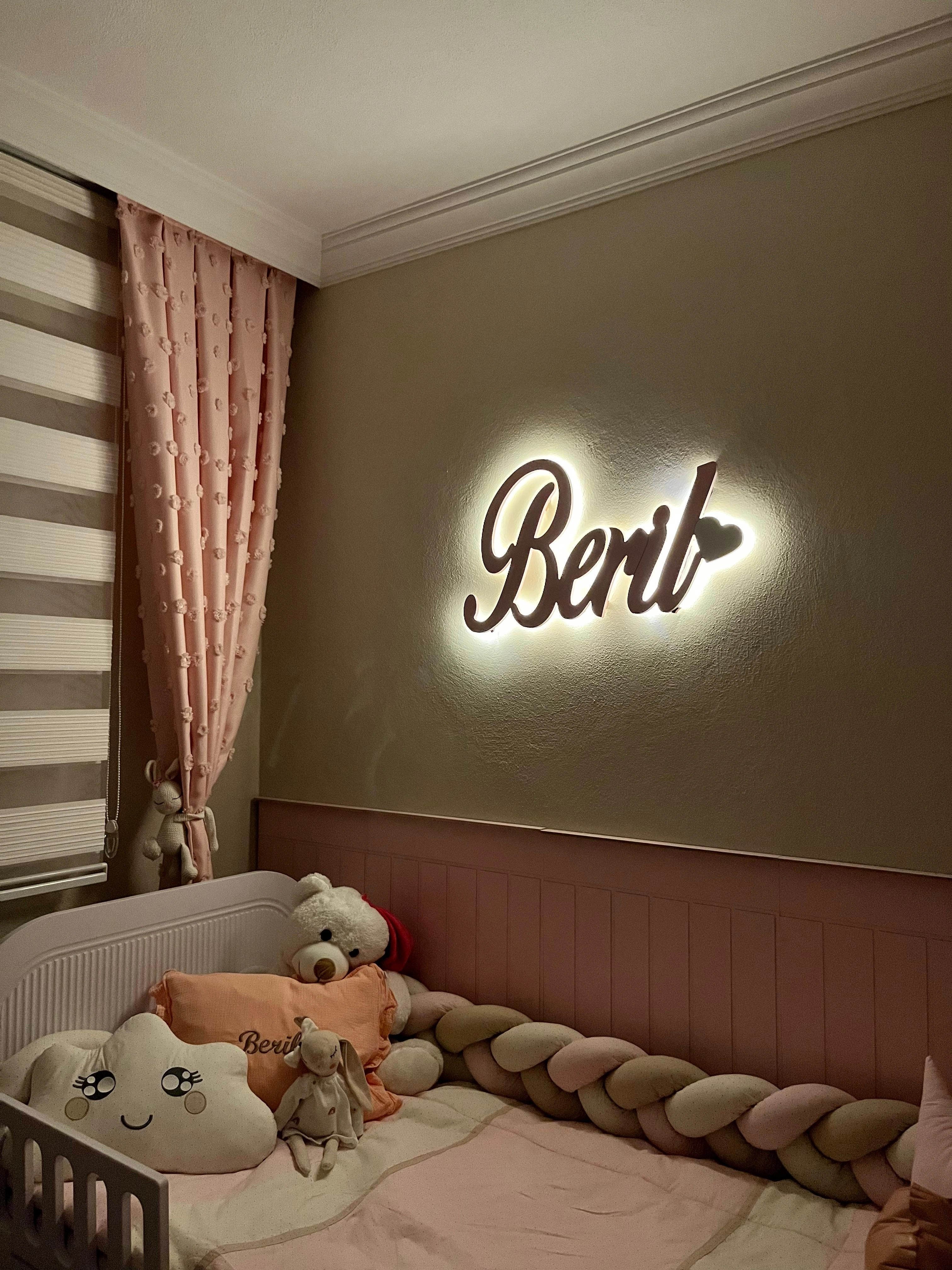 Büyük Boy Işıklı Tek İsimlik