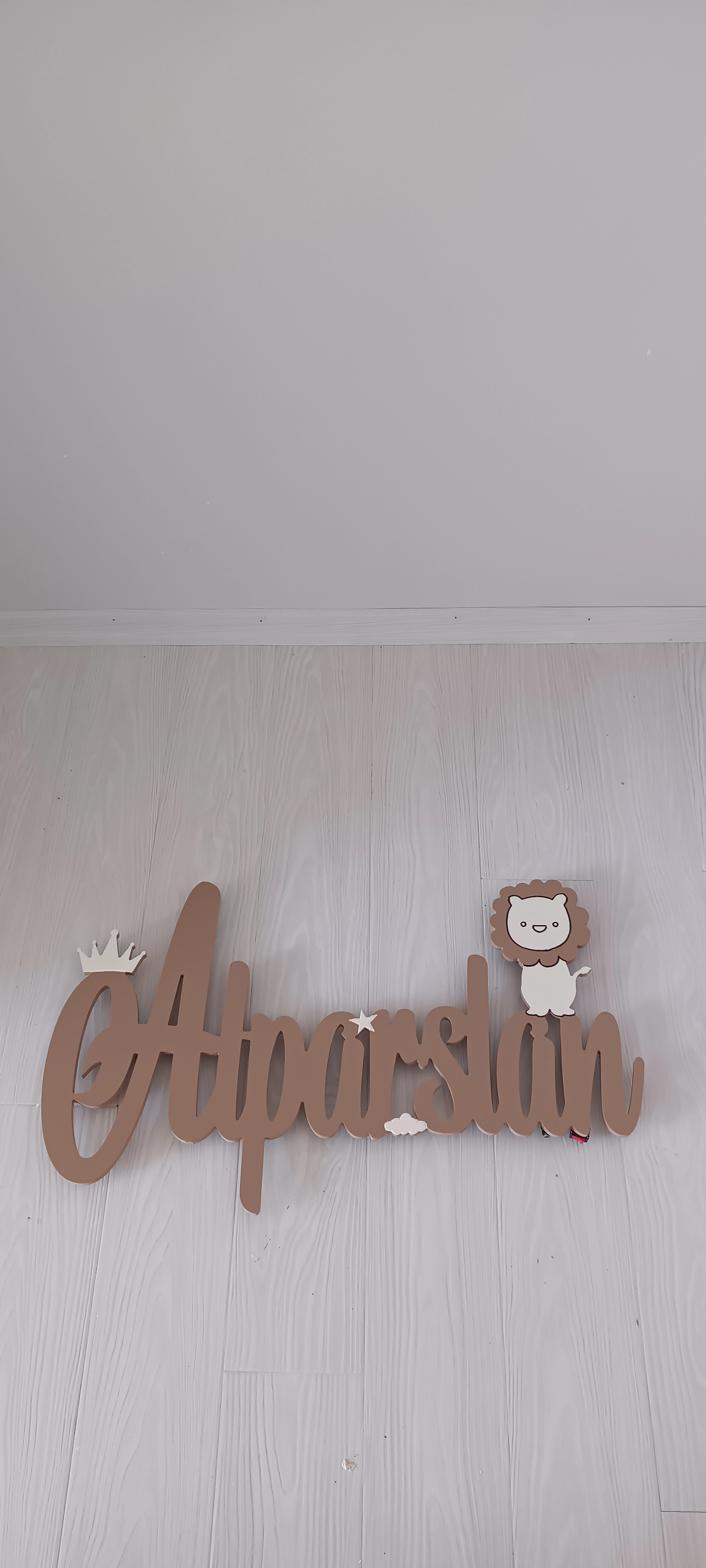 Büyük Boy Işıklı Tek İsimlik